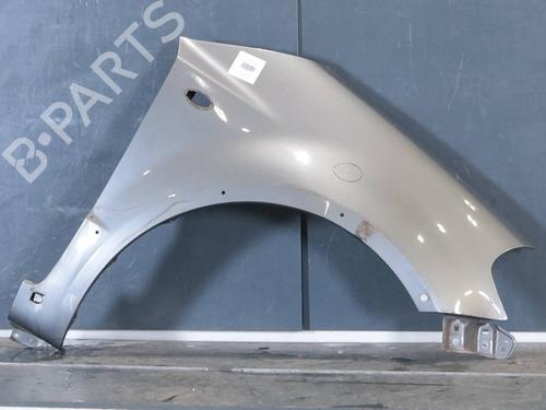Used Right front fenders Right front fenders 37258638 37258638
