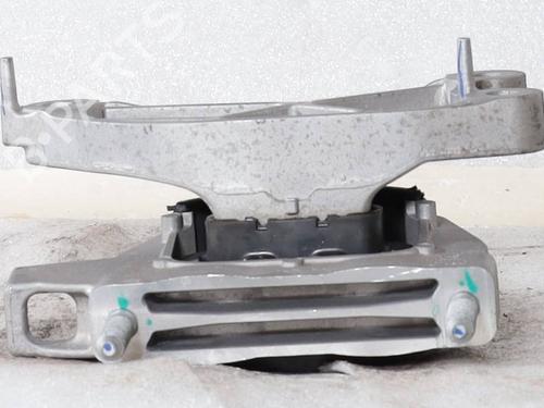 engine-mount-jeep-avenger-j2-2022-29137338 main image