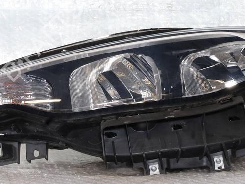 left-headlight-fiat-tipo-saloon-356_-357_-2015-39973314 main image