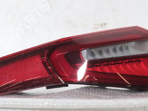 left-taillight-alfa-romeo-stelvio-949_-2016-32029070 main image