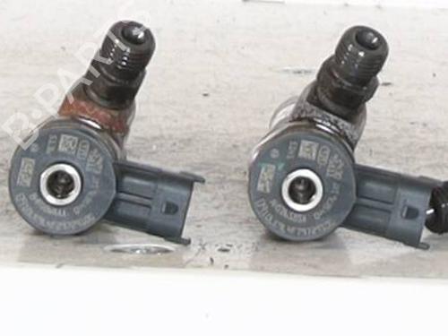 Used Injector JEEP RENEGADE SUV (BU, B1, BV) 1.6 CRD (120 hp) 24555032