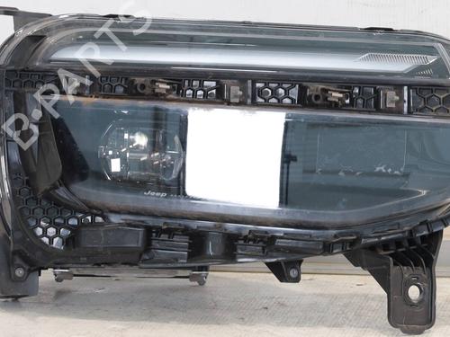 Used Right headlight Right headlight JEEP AVENGER (J2) Electric (156 hp) 24297431 24297431