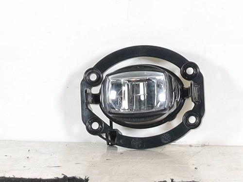 Used Left front fog light Left front fog light JEEP COMPASS (MP, M6, MV, M7) 1.3 (150 hp) 33233827 33233827