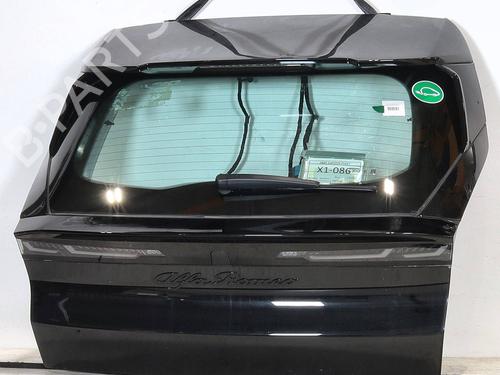 tailgate-alfa-romeo-junior-626_-627_-2024-29137531 main image