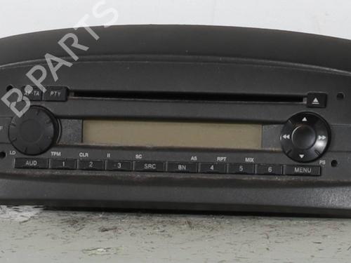 Used Radio FIAT PUNTO (188_) 1.3 JTD 16V (70 hp) 30178708