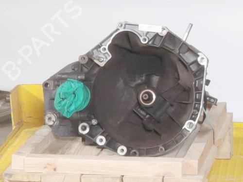 Used Gearbox LANCIA MUSA (350_) 1.3 D Multijet (350.AXG11, 350.AXG1A) (90 hp) 30305005
