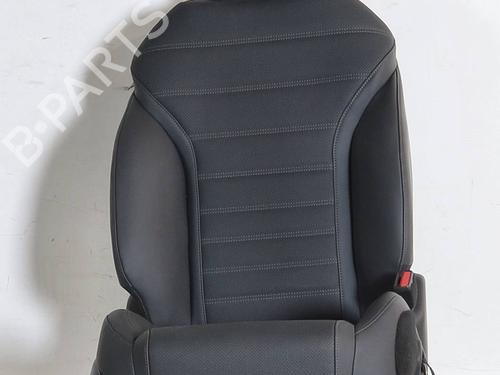 right-front-seat-alfa-romeo-tonale-965_-2022-30859169 main image