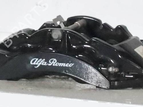 Used Right front brake caliper Right front brake caliper ALFA ROMEO GIULIA (952_) 2.9 Quadrifoglio (952AAM24) (510 hp) 30859715 30859715