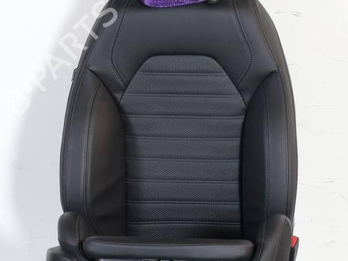 right-front-seat-alfa-romeo-stelvio-949_-2016-30859236 main image