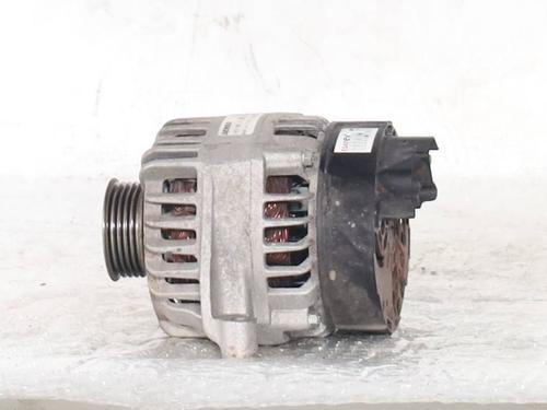 Used Alternator FIAT PANDA (312_, 319_) 1.2 (312PXA1A) (69 hp) 31647984