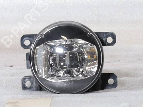 left-front-fog-light-jeep-renegade-suv-bu-b1-bv-2014-38590319 main image