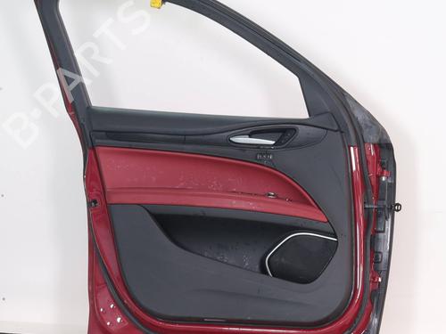 Used Left front door ALFA ROMEO STELVIO (949_) 2.0 Q4 (949.AXA2A) (280 hp) 28192824