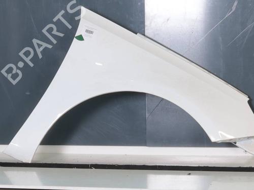 Used Right front fenders PEUGEOT 308 SW II (LC_, LJ_, LR_, LX_, L4_) 1.2 THP 130 (131 hp) 30490458