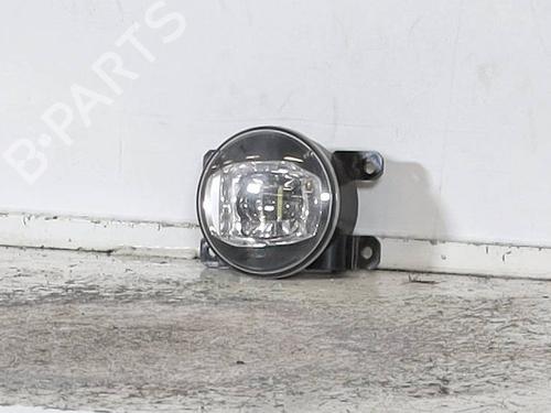 left-front-fog-light-jeep-renegade-suv-bu-b1-bv-2014-29008831 main image