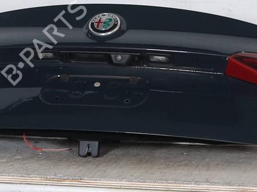 Used Tailgate Tailgate ALFA ROMEO GIULIA (952_) 2.2 D (952AFA25, 952AFM25, 952ALA25) (180 hp) 33285328 33285328