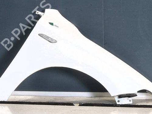 right-front-fenders-fiat-tipo-hatchback-356_-357_-2016-29278312 main image