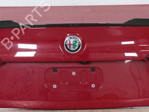 tailgate-alfa-romeo-giulia-952_-2015-27157469 main image