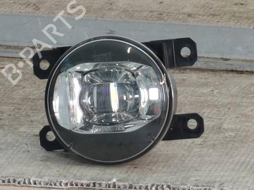 right-front-fog-light-jeep-renegade-suv-bu-b1-bv-2014-27482282 main image