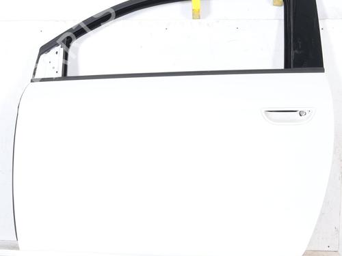Used Left front door FIAT 500e (332_) Elektro (FA1) (95 hp) 25145452