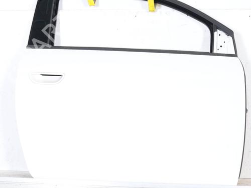 Used Right front door FIAT 500e (332_) Elektro (FA1) (95 hp) 25145450