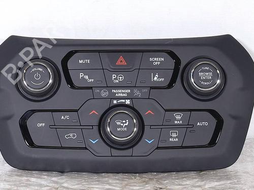 climate-control-jeep-renegade-suv-bu-b1-bv-2014-39973208 main image