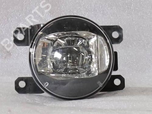 left-front-fog-light-jeep-renegade-suv-bu-b1-bv-2014-37231287 main image