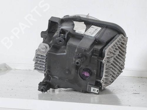 Used Right headlight JEEP RENEGADE SUV (BU, B1, BV) 1.5 T4 Hybrid (131 hp) 29186501