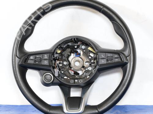 steering-wheel-alfa-romeo-stelvio-949_-2016-30111541 main image