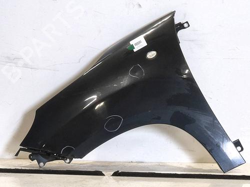 left-front-fenders-fiat-500l-351_-352_-2012-30662134 main image