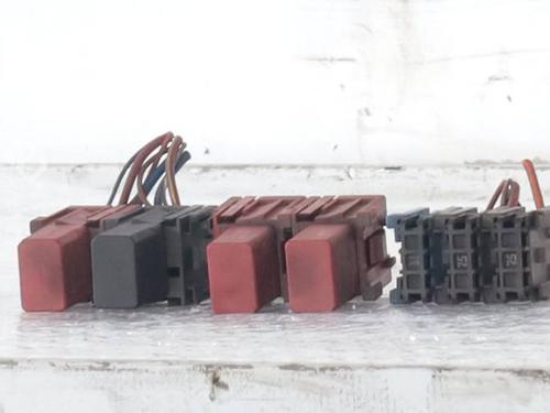 Used Fuse box Fuse box 36217348 36217348