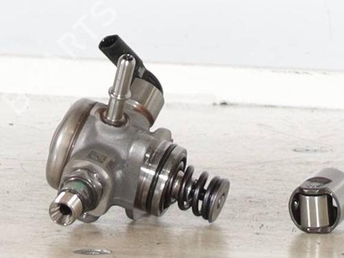 Used Injection pump Injection pump JEEP RENEGADE SUV (BU, B1, BV) 1.5 T4 Hybrid (131 hp) 25813634 25813634