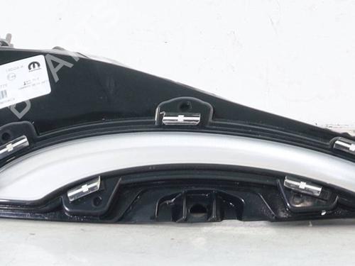 right-daytime-light-fiat-500e-332_-2020-29826595 main image