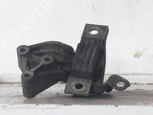 Used Engine mount Engine mount FIAT PUNTO (188_) 1.2 60 (188.030, .050, .130, .150, .230, .250) (60 hp) 33055832 33055832