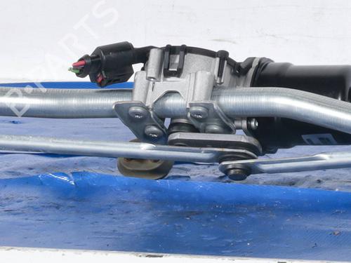 Used Front wipers mechanism Front wipers mechanism FIAT 600e / 600 (365_, 364_) Mild Hybrid (101 hp) 33283499 33283499