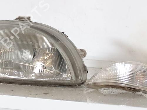 Used Right headlight Right headlight FIAT SEICENTO / 600 (187_) 1.1 (187AXB, 187AXB1A, 187AXC1A02) (54 hp) 26709957 26709957