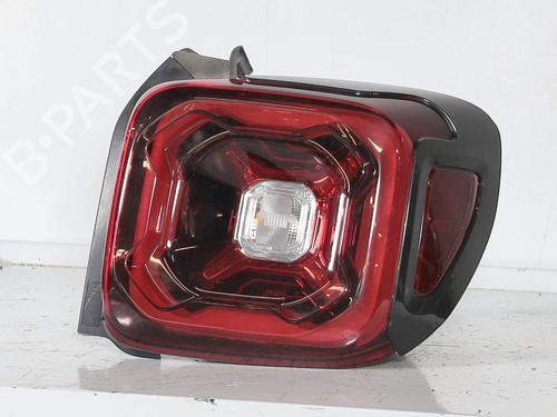 right-taillight-jeep-renegade-suv-bu-b1-bv-2014-29278224 main image