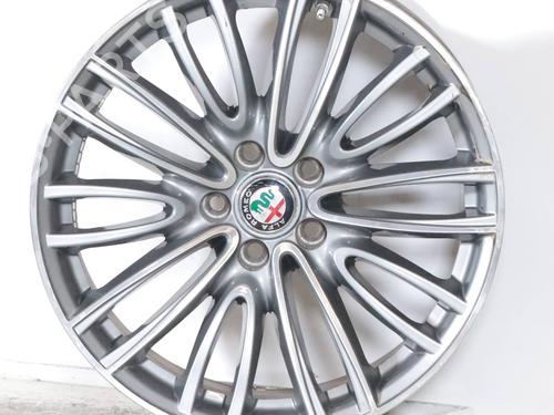 rim-alfa-romeo-giulia-952_-2015-33928844 main image