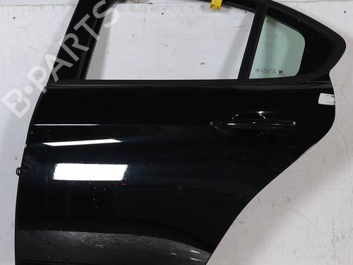 left-rear-door-alfa-romeo-giulia-952_-2015-26163002 main image