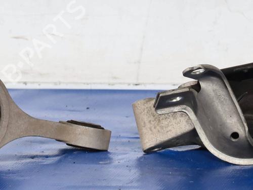 Used Engine mount FIAT IDEA (350_) 1.4 (77 hp) 30738546