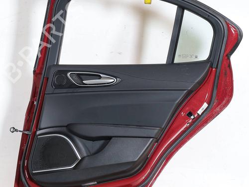 Right rear door ALFA ROMEO GIULIA (952_) 2.0 Q4 (952ACA45, 952ACA25) | BP29892570C5