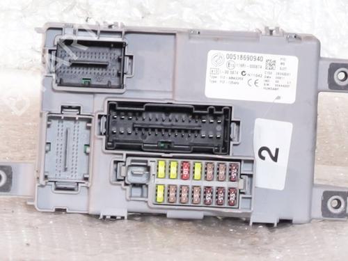 Used Fuse box Fuse box FIAT PUNTO EVO (199_) 1.3 D Multijet (95 hp) 40215475 40215475