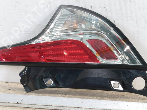 right-taillight-lancia-ypsilon-312_-2011-28192856 main image
