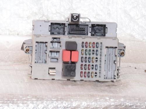 Used Fuse box Fuse box FIAT PUNTO (188_) 1.2 60 (188.030, .050, .130, .150, .230, .250) (60 hp) 40117346 40117346