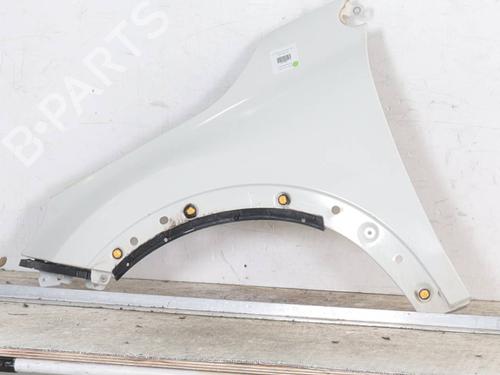 left-front-fenders-fiat-500x-334_-2014-27926915 main image