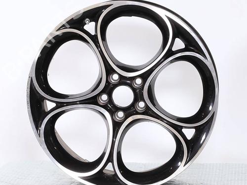 rim-alfa-romeo-giulia-952_-2015-39022361 main image