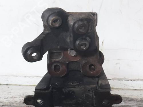 Used Engine mount Engine mount CITROËN C1 (PM_, PN_) 1.0 (68 hp) 33537447 33537447