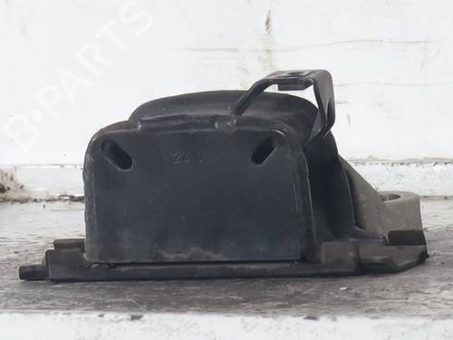 Used Engine mount Engine mount OPEL CORSA D (S07) 1.2 (L08, L68) (80 hp) 33537718 33537718