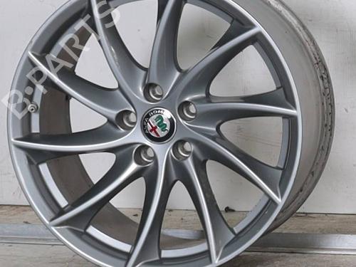 rim-alfa-romeo-giulia-952_-2015-26887883 main image