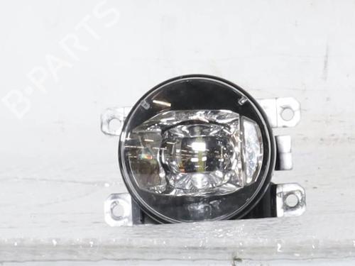 right-front-fog-light-fiat-500x-334_-2014-31902187 main image