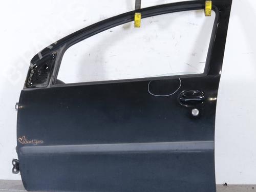 Used Left front door Left front door PEUGEOT 107 (PM_, PN_) 1.4 HDi (54 hp) 34208077 34208077